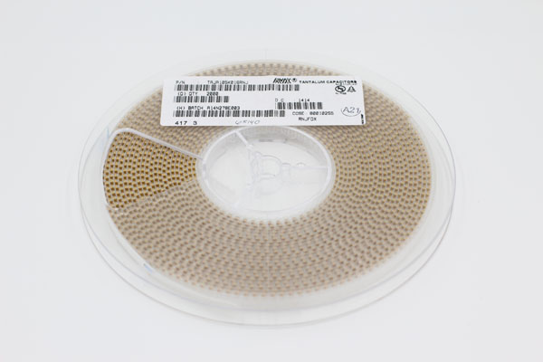 AVX钽电容 3216 16V 1UF A型 105C